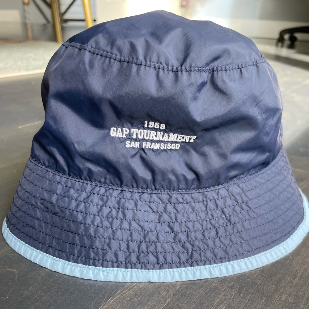Vintage Y2K Baby Gap Navy Blue Bucket Hat for Toddler